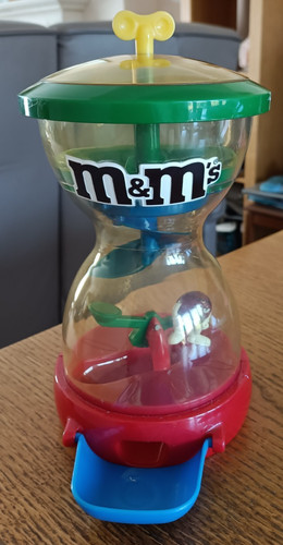 Sweet candy m - m, world